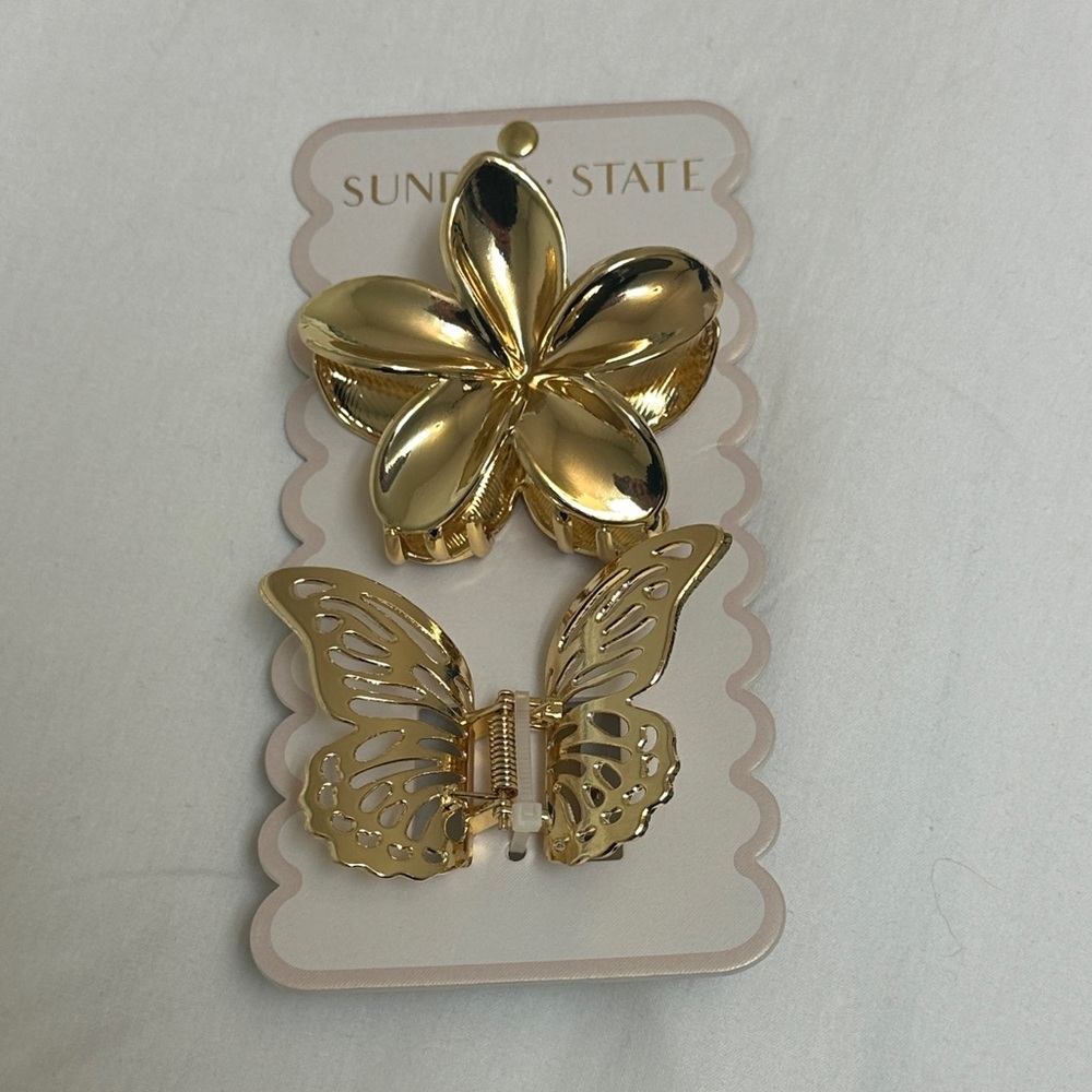 NWT Sunday State Hair Clip Set